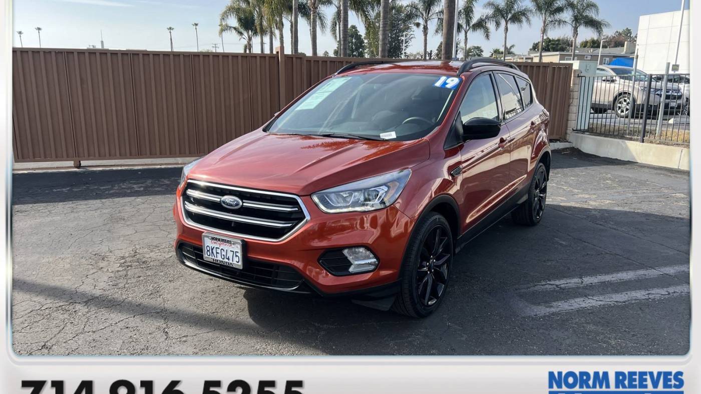 2019 Ford Escape SE — SUV — 51,887 mi — Huntington Beach, CA