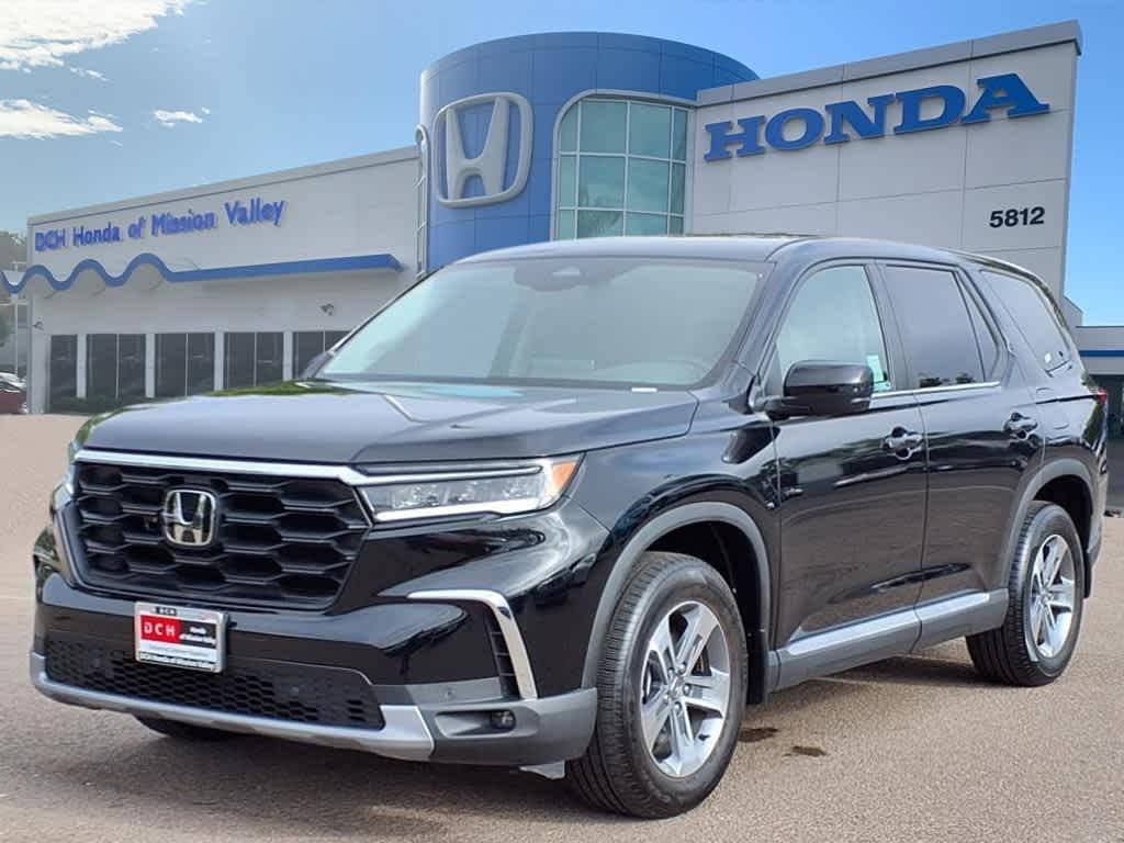 2024 Honda Pilot EX-L 7 Passenger — SUV — 10,451 mi — San Diego, CA