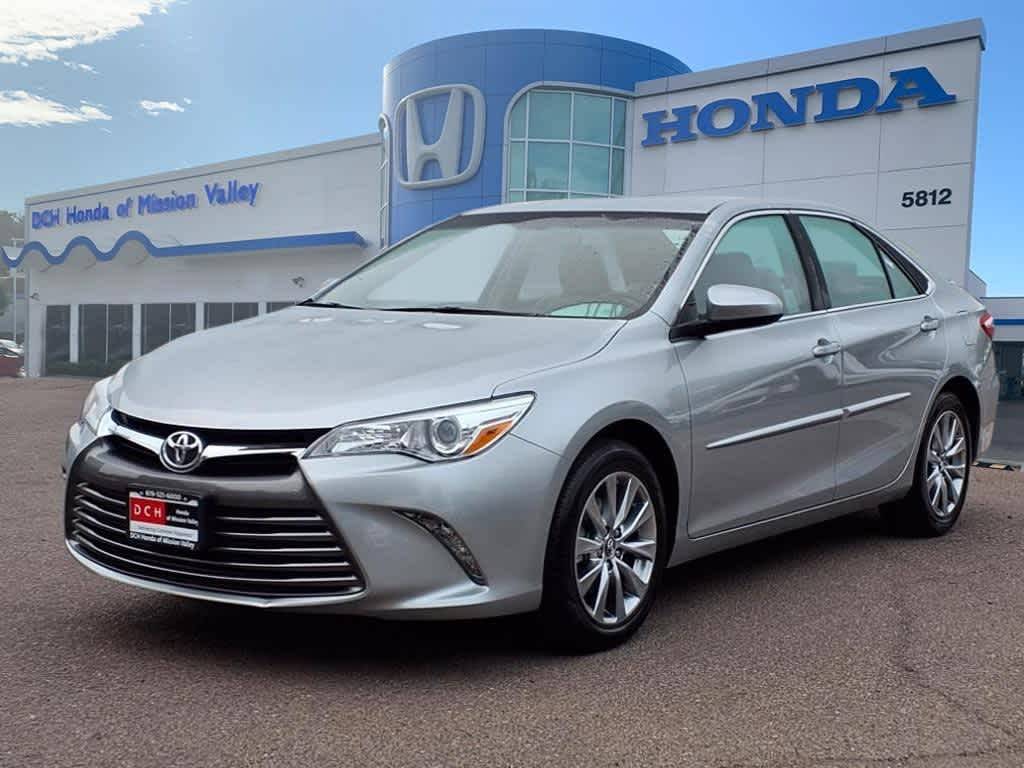2017 Toyota Camry XLE — Sedan — 34,329 mi — San Diego, CA