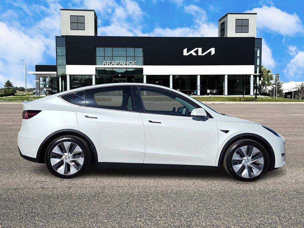 2022 Tesla Model Y Long Range — SUV — 3,040 mi — Centennial, CO
