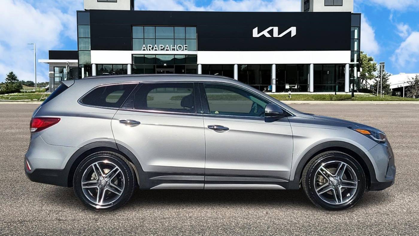 2017 Hyundai Santa Fe Limited Ultimate
