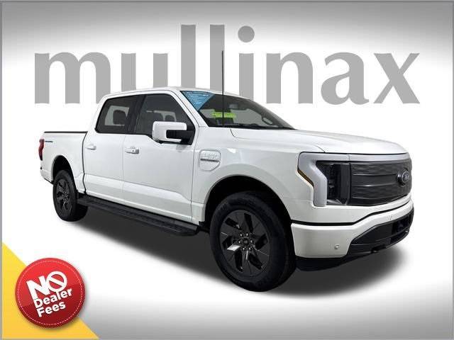 2023 Ford F-150 Lightning LARIAT — Pickup Truck — 3,502 mi — APOPKA, FL