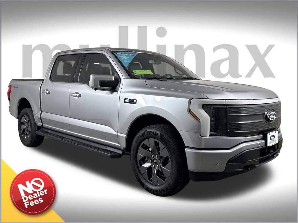2024 Ford F-150 Lightning LARIAT — Pickup Truck — 4,071 mi — APOPKA, FL