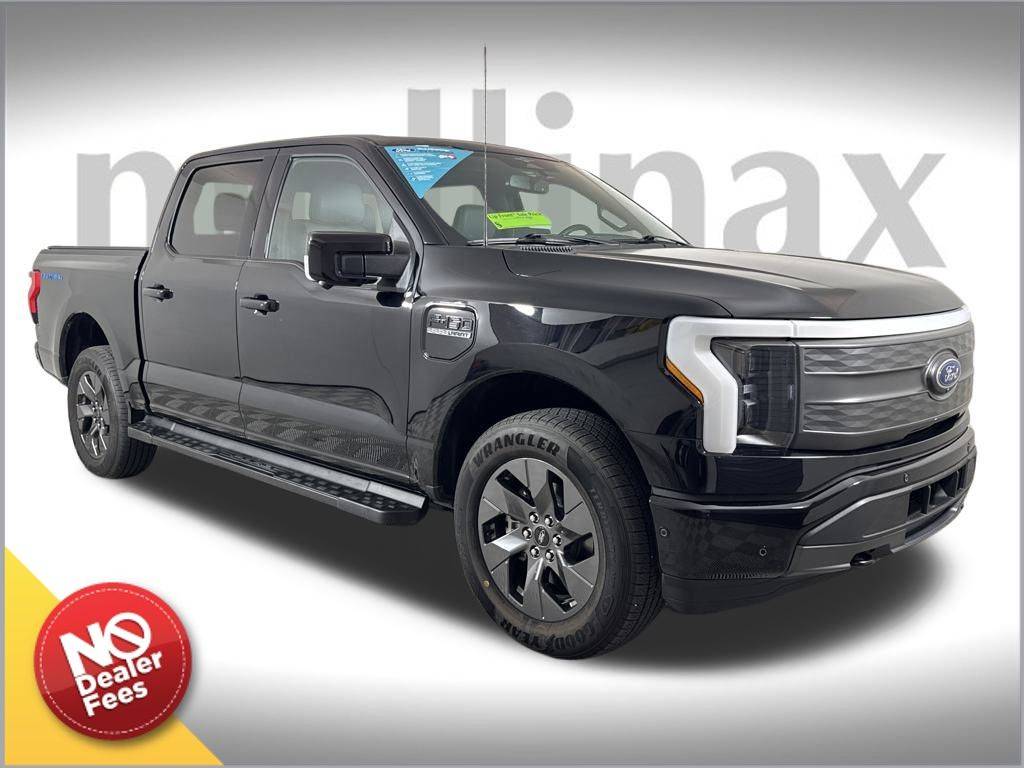 2023 Ford F-150 Lightning LARIAT — Pickup Truck — 23,638 mi — APOPKA, FL