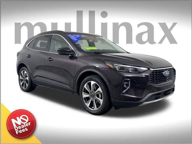2023 Ford Escape Platinum — SUV — 23,900 mi — APOPKA, FL