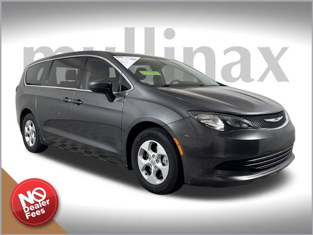 2017 Chrysler Pacifica LX — Minivan — 104,767 mi — APOPKA, FL
