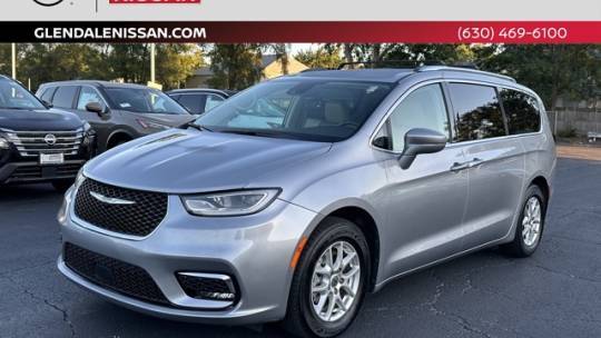 2021 Chrysler Pacifica Touring L — Minivan — 66,584 mi — Glendale Heights, IL