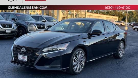2023 Nissan Altima SL — Sedan — 33,754 mi — Glendale Heights, IL