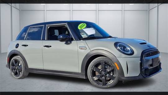 2022 MINI Hardtop Cooper S — Hatchback — 77,717 mi — Mount Laurel, NJ