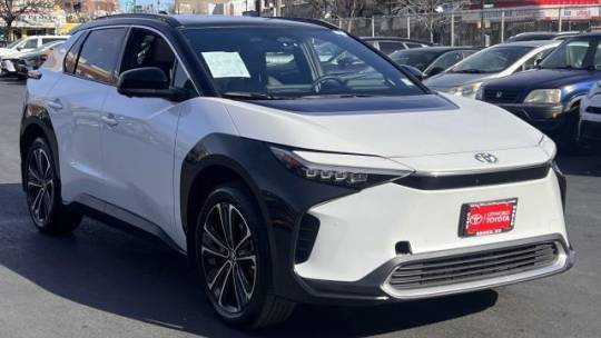 2023 Toyota bZ4X Limited — SUV — 5,772 mi — Bronx, NY
