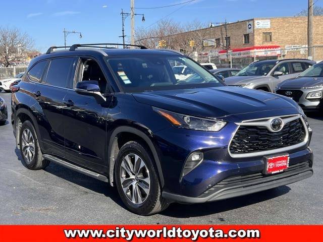 2022 Toyota Highlander XLE — SUV — 13,750 mi — Bronx, NY