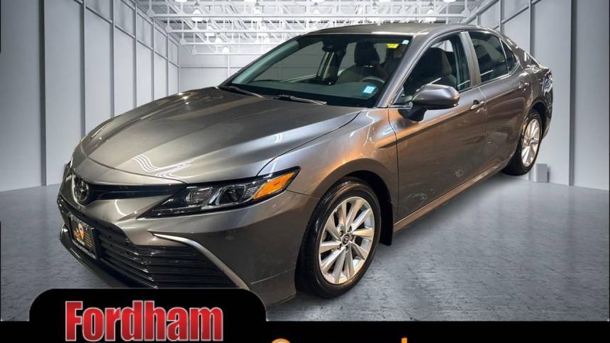 2021 Toyota Camry LE — Sedan — 3,350 mi — Bronx, NY