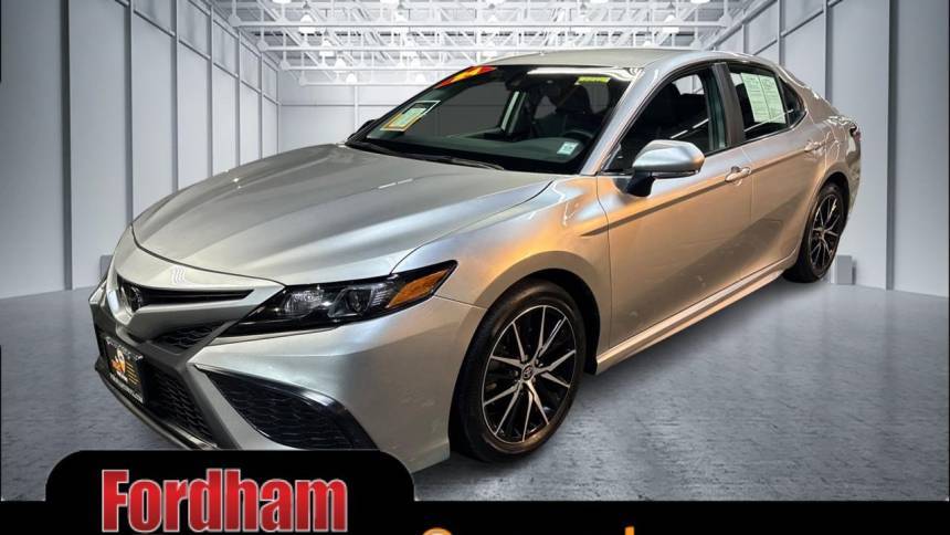 2024 Toyota Camry SE — Sedan — 16,503 mi — Bronx, NY