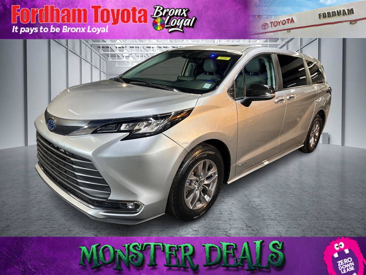 2021 Toyota Sienna XLE — Minivan — 38,593 mi — Bronx, NY