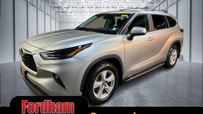 2023 Toyota Highlander LE — SUV — 34,292 mi — Bronx, NY