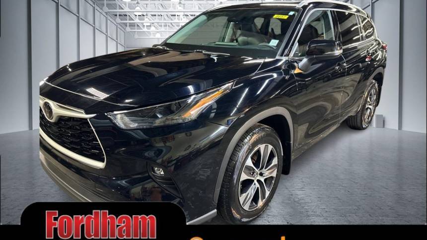 2022 Toyota Highlander XLE — SUV — 42,195 mi — Bronx, NY