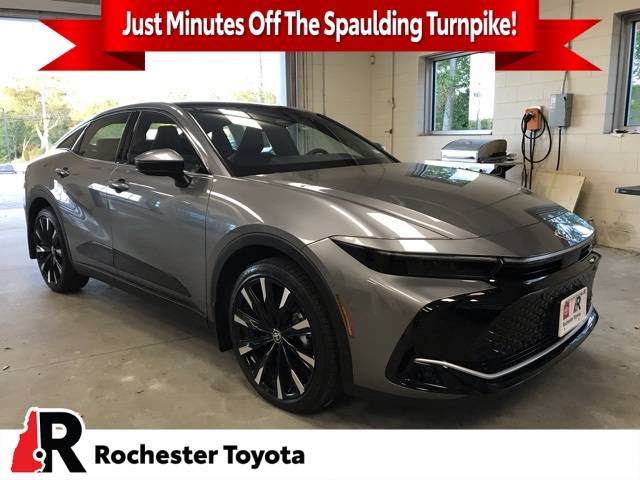 2024 Toyota Crown Platinum — Sedan — 3,392 mi — Rochester, NH