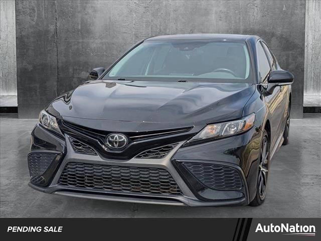 2023 Toyota Camry SE — Sedan — 33,582 mi — Charlotte, NC