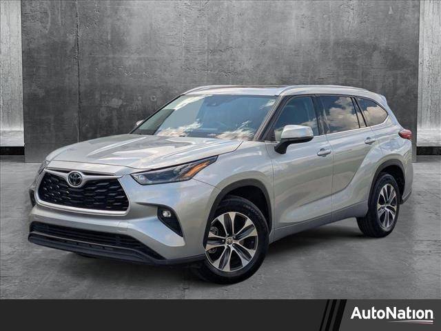 2021 Toyota Highlander XLE — SUV — 95,625 mi — Charlotte, NC