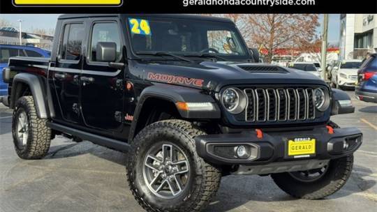 2024 Jeep Gladiator Mojave — Pickup Truck — 6,553 mi — Countryside, IL