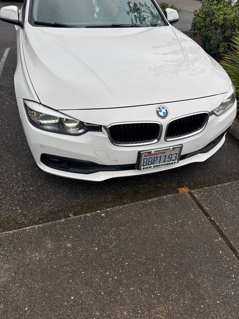 2016 BMW 3 Series 320i — Sedan — 101,748 mi — Issaquah, WA