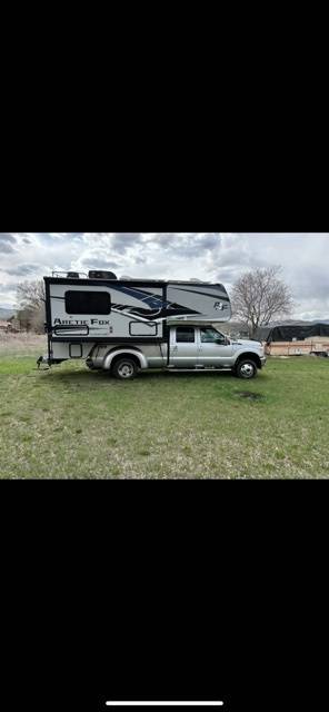 2012 Ford Super Duty F-350 Lariat — Pickup Truck — 200,000 mi — Issaquah, WA