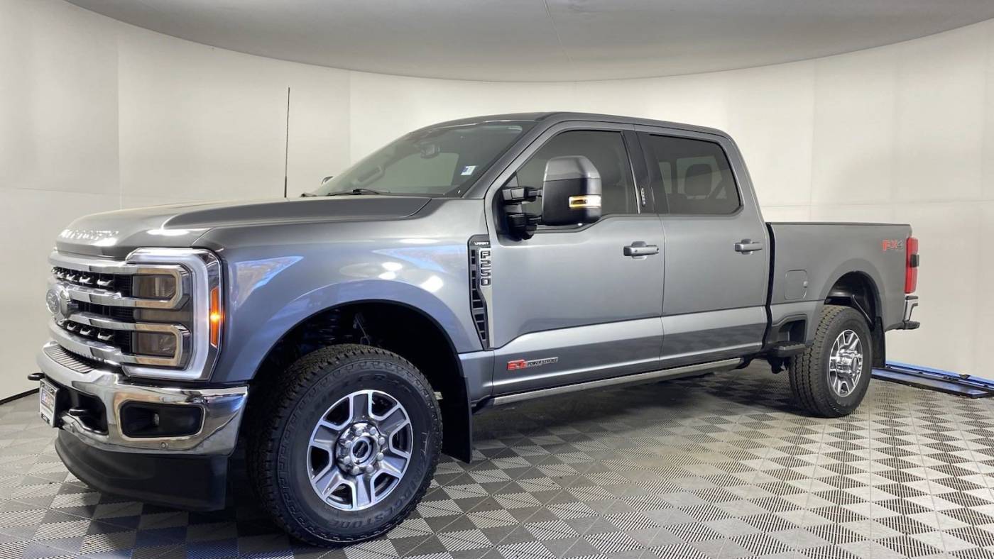 2023 Ford Super Duty F-250 LARIAT — Pickup Truck — 20,870 mi — Canby, OR