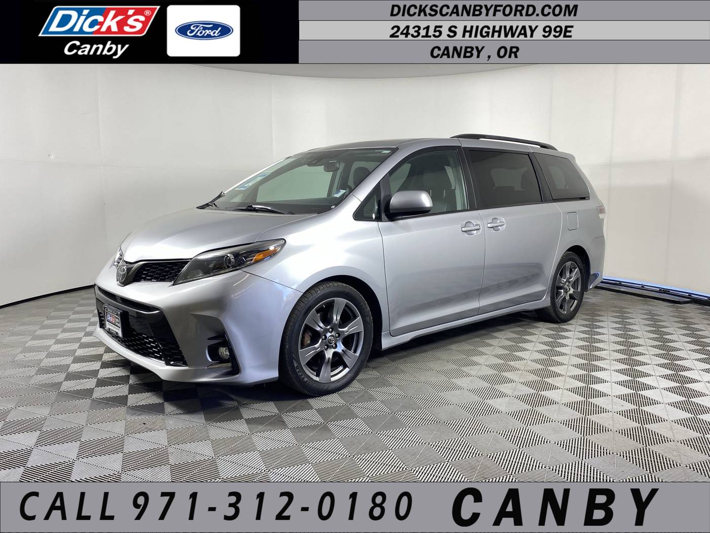 2018 Toyota Sienna SE — Minivan — 114,531 mi — Canby, OR