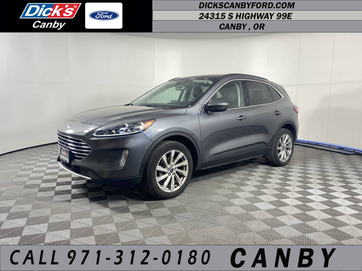 2022 Ford Escape Titanium — SUV — 27,100 mi — Canby, OR