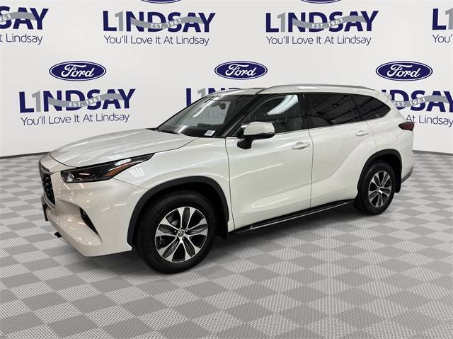 2021 Toyota Highlander XLE — SUV — 68,223 mi — Wheaton, MD