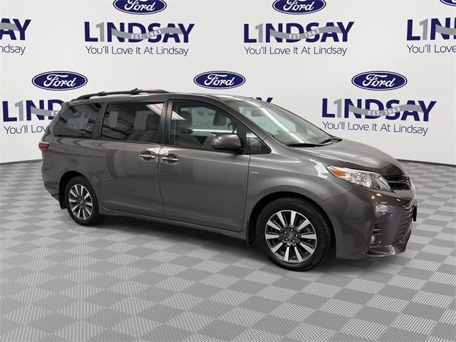 2018 Toyota Sienna XLE — Minivan — 43,024 mi — Wheaton, MD