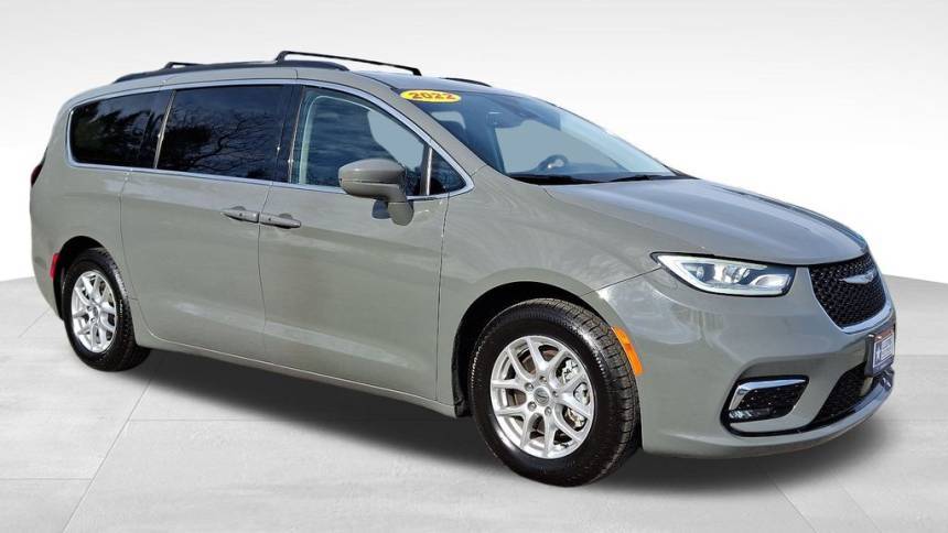 2022 Chrysler Pacifica Touring L — Minivan — 63,276 mi — Lumberton, NJ