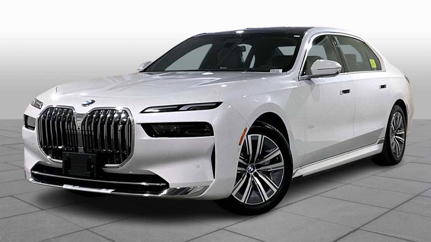 2024 BMW i7 eDrive50 — Sedan — 5,419 mi — Norwood, MA