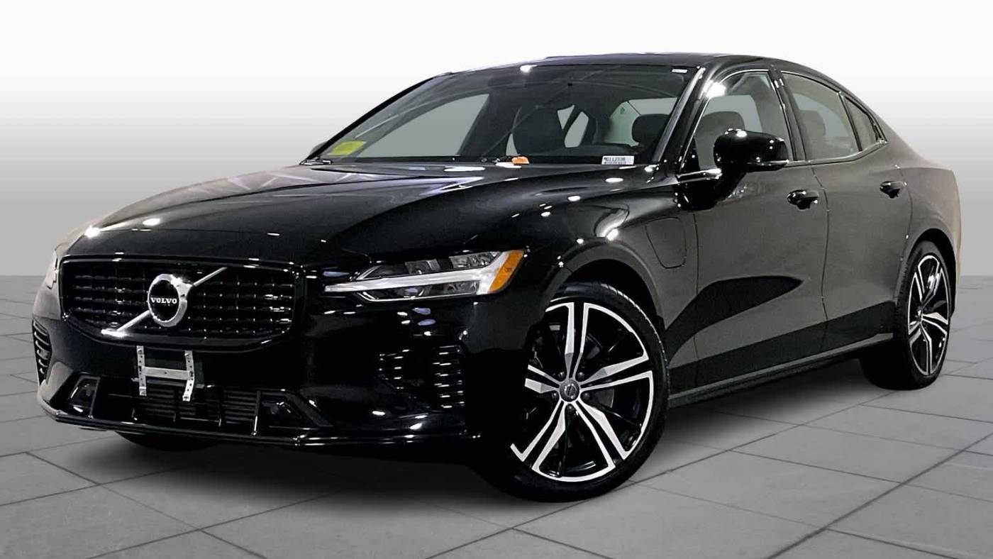 2021 Volvo S60 Plug-In Hybrid R-Design Expression — Sedan — 20,525 mi — Norwood, MA