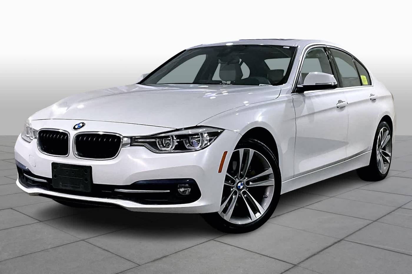 2018 BMW 3 Series 330i — Sedan — 97,977 mi — Norwood, MA