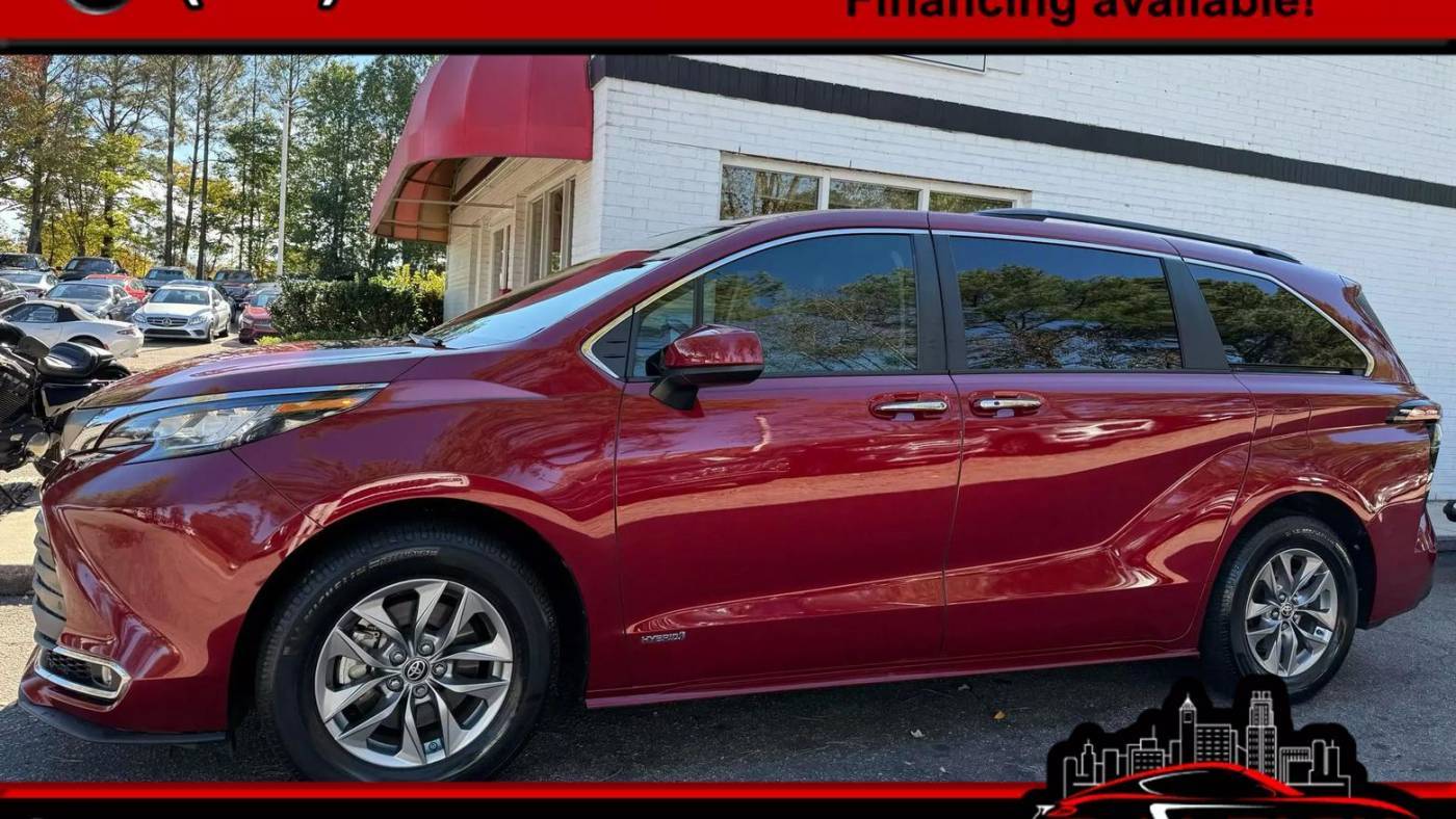 2021 Toyota Sienna XLE — Minivan — 148,720 mi — Raleigh, NC