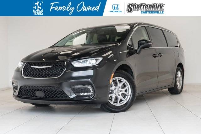 2023 Chrysler Pacifica Touring L — Minivan — 46,601 mi — Cartersville, GA