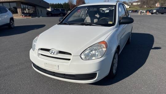 2009 Hyundai Accent GS — Hatchback — 102,275 mi — Harrisonburg, VA