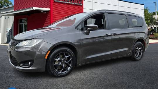 2019 Chrysler Pacifica Touring L Plus — Minivan — 106,064 mi — Jacksonville, FL