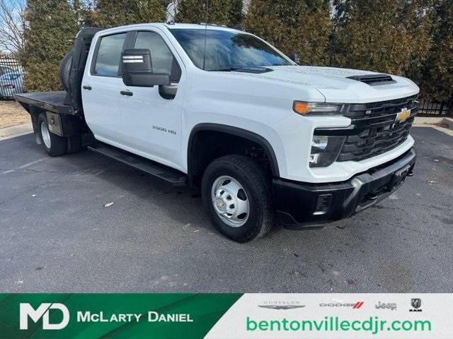 2024 Chevrolet Silverado 3500HD Chassis Cab Work Truck — Chassis Cab Truck — 67,562 mi — Bentonville, AR