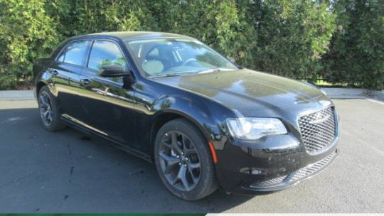 2023 Chrysler 300 Touring — Sedan — 5,349 mi — Bentonville, AR