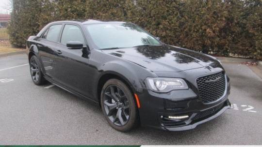 2023 Chrysler 300 Touring L — Sedan — 6,214 mi — Bentonville, AR