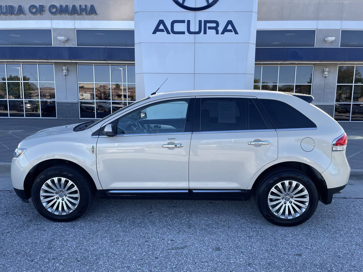 2014 Lincoln MKX AWD — SUV — 118,563 mi — Omaha, NE