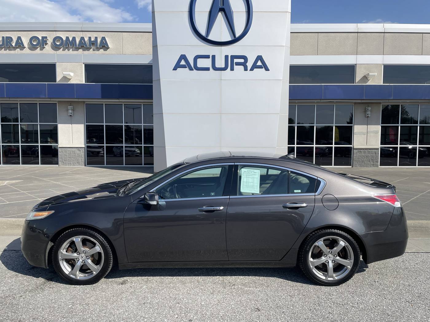 2009 Acura TL Technology Package — Sedan — 128,500 mi — Omaha, NE