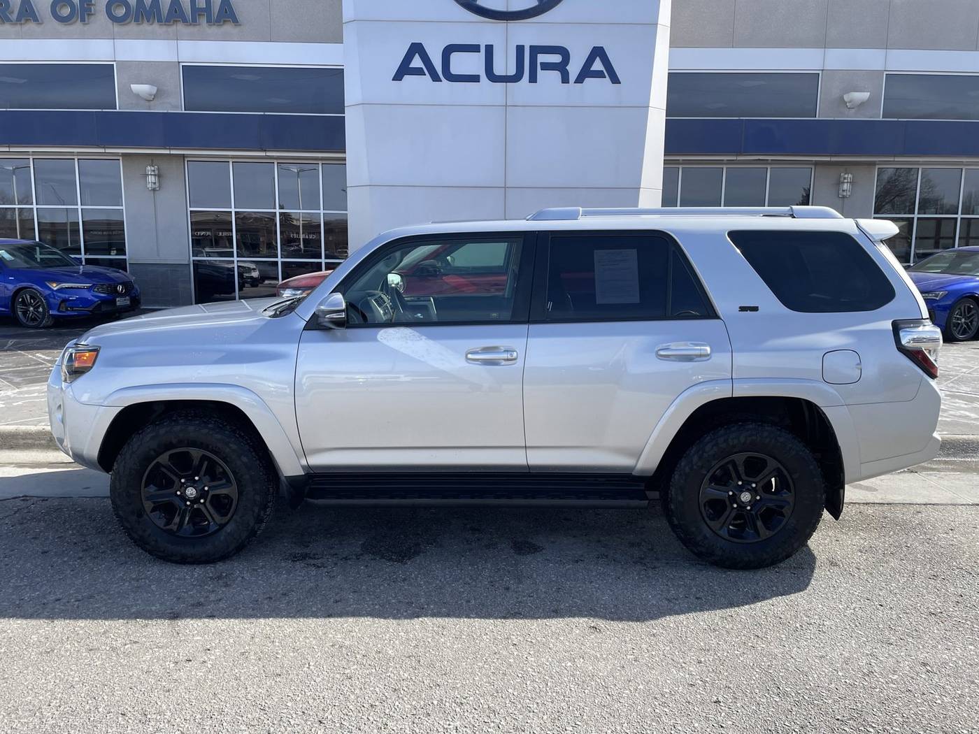 2016 Toyota 4Runner SR5 — SUV — 140,242 mi — Omaha, NE