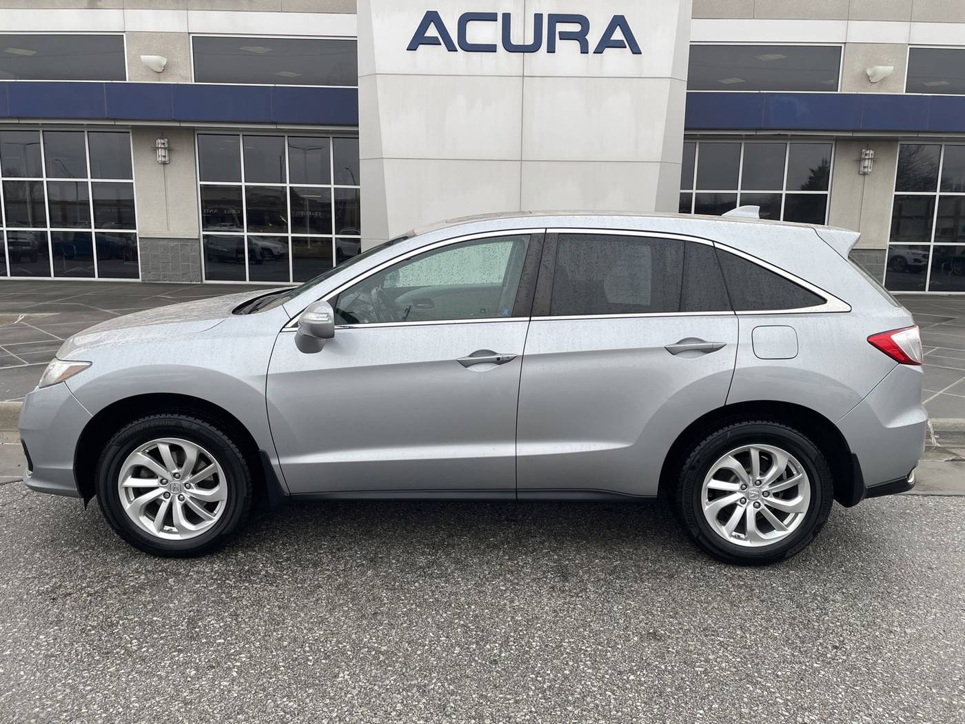 2018 Acura RDX Technology Package — SUV — 101,463 mi — Omaha, NE