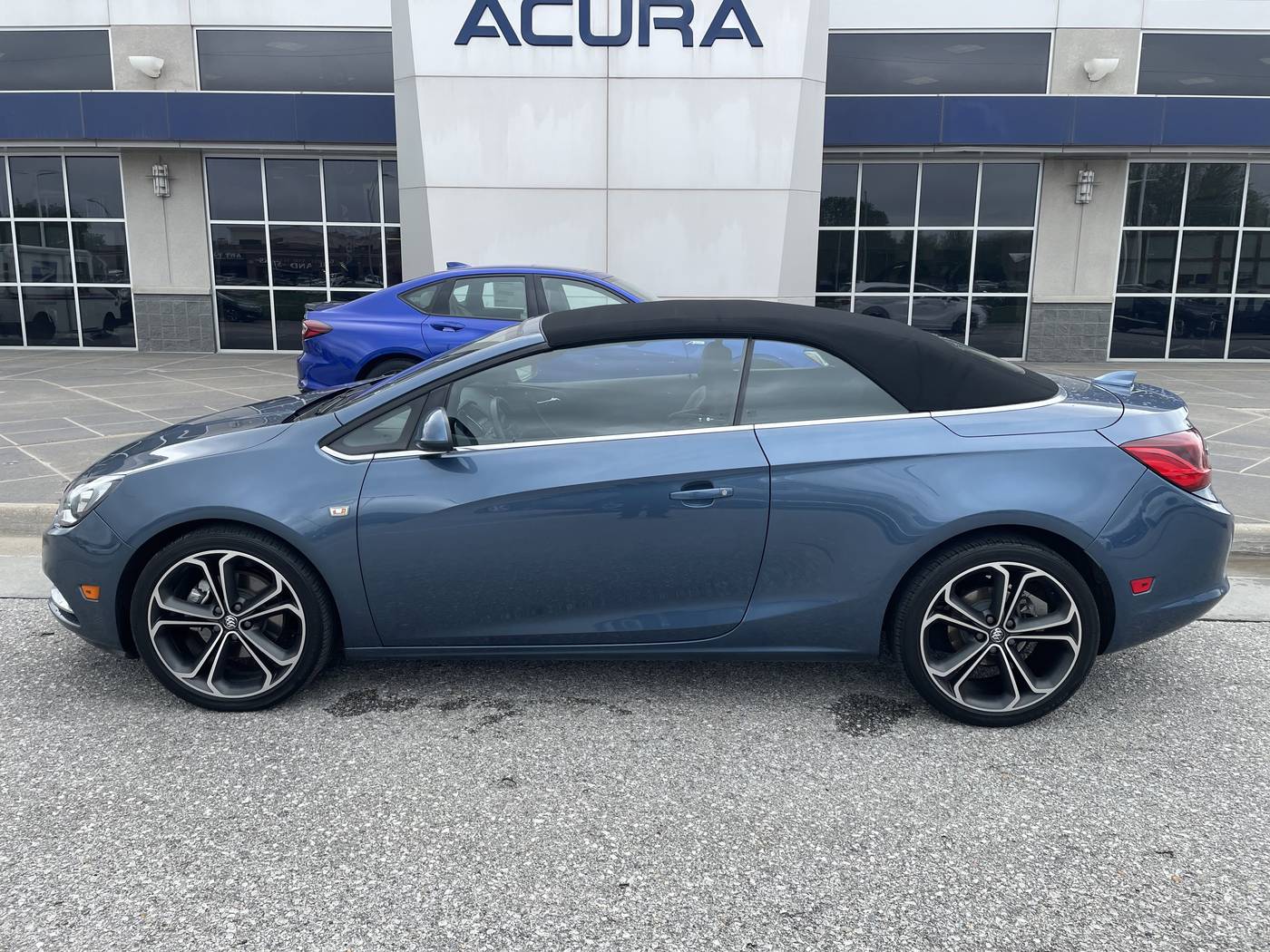 2016 Buick Cascada Premium — Convertible — 44,411 mi — Omaha, NE