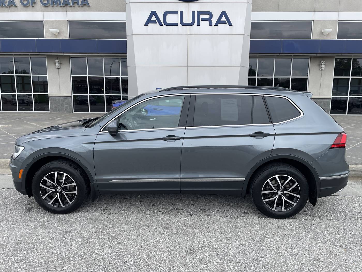 2021 Volkswagen Tiguan SE — SUV — 35,575 mi — Omaha, NE