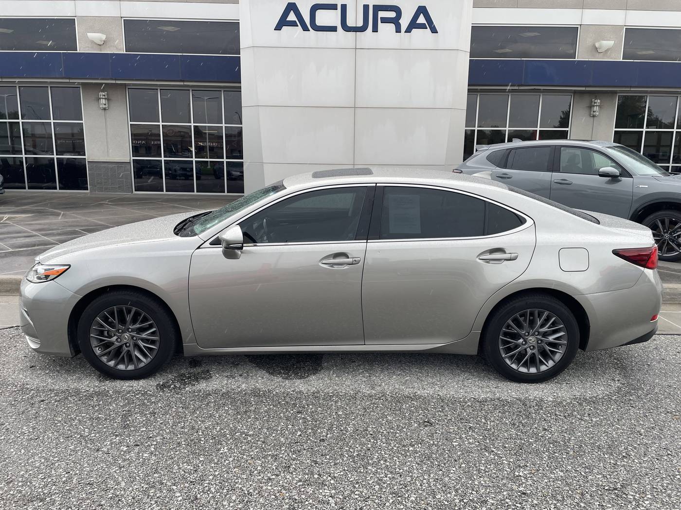 2018 Lexus ES 350 Base