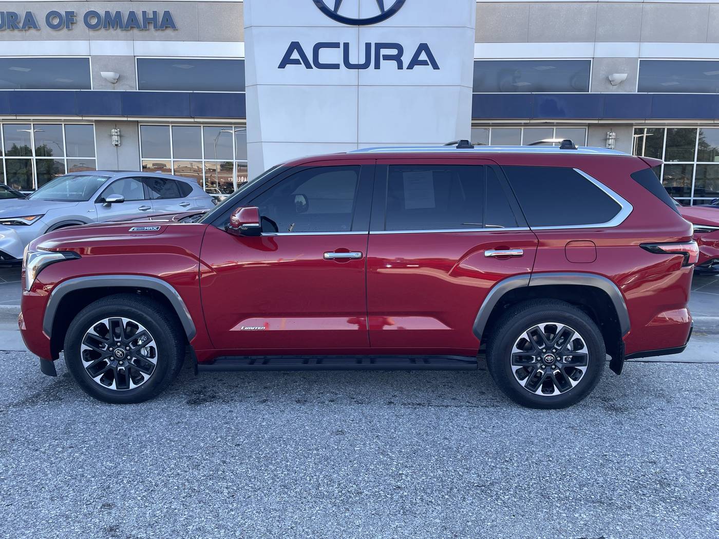 2025 Toyota Sequoia Limited — SUV — 2,910 mi — Omaha, NE